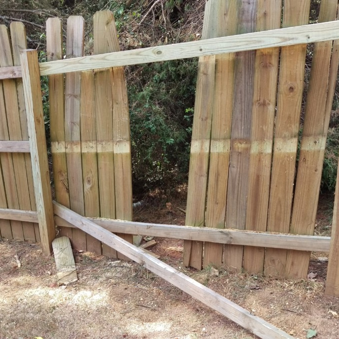 If your fence is damaged our london handymen can fix it.